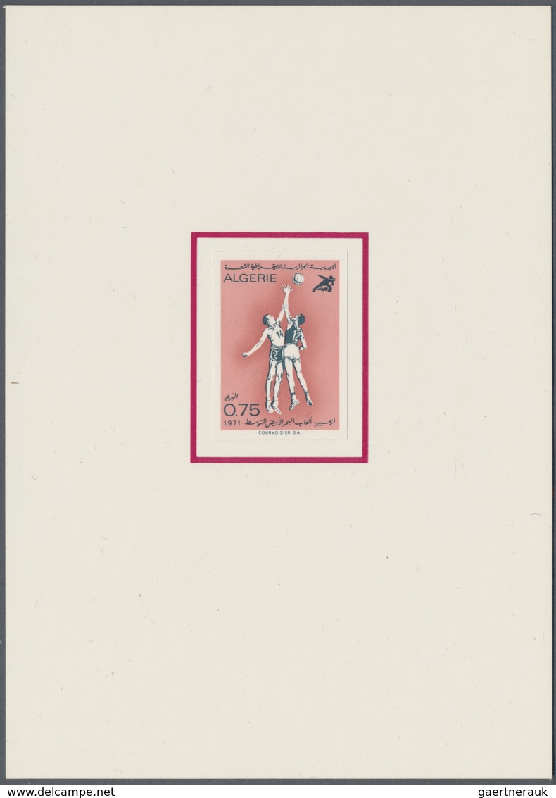 Algerien: 1965/1991, Collection Of Apprx. 134 Different Epreuve De Luxe/presentation Cards. - Cartas & Documentos