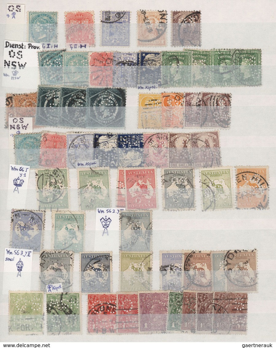 Australien - Dienstmarken Mit OS-Lochung: 1902/190 (ca.), Collection/assortment Of Apprx. 220 Stamps - Dienstzegels