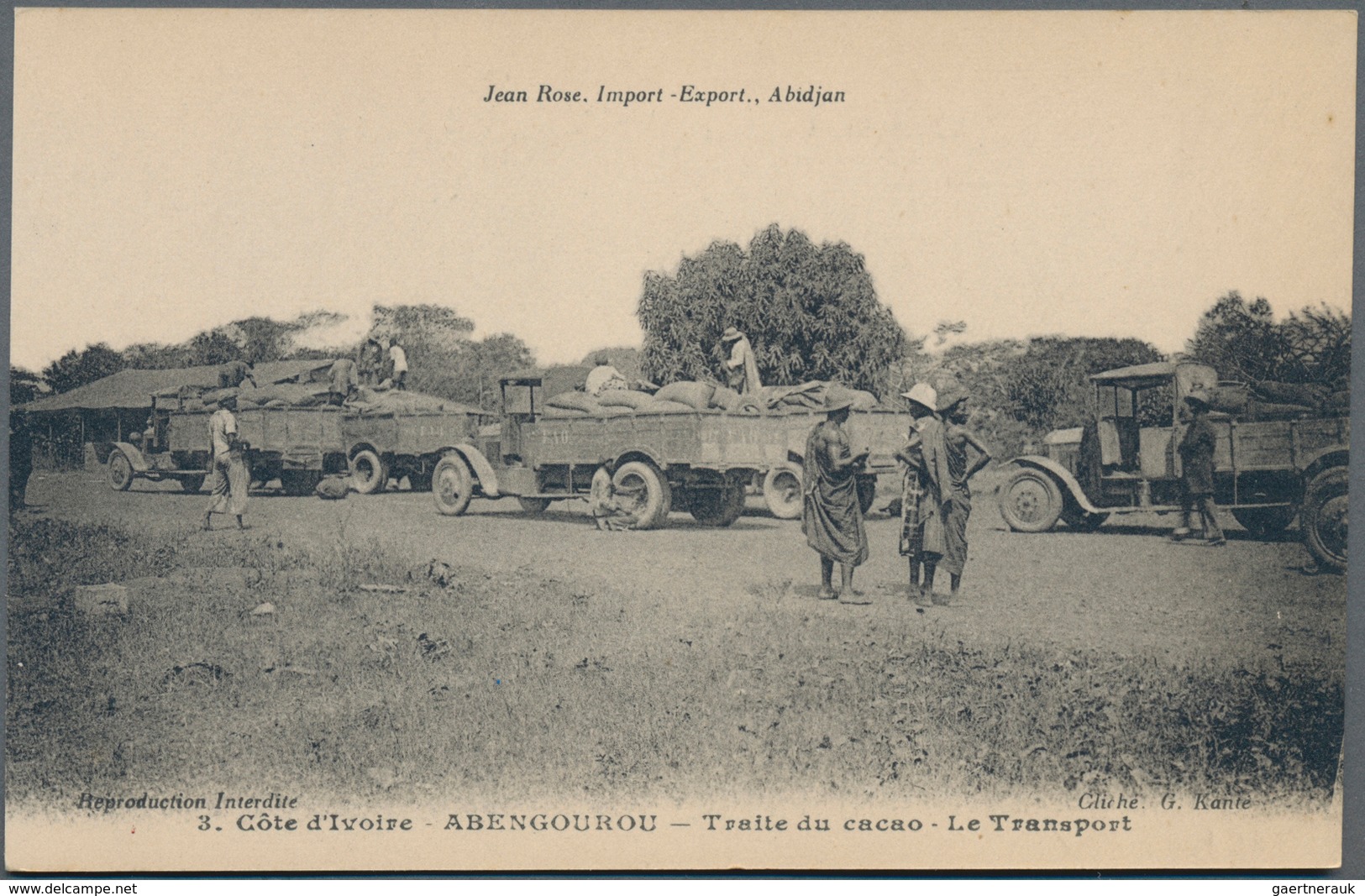 Elfenbeinküste: 1900/1960, Small Box With More Then 150 Historical Postcards With A Minor Part Of Ca - Côte D'Ivoire (1960-...)