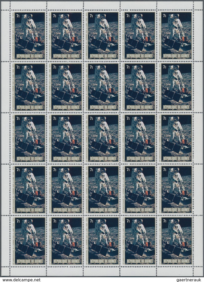 Guinea: 1980, First Moon Landing, Guinea 500 X Michel No. 883/890 A Mint Never Hinged In Full Sheets - Guinea (1958-...)