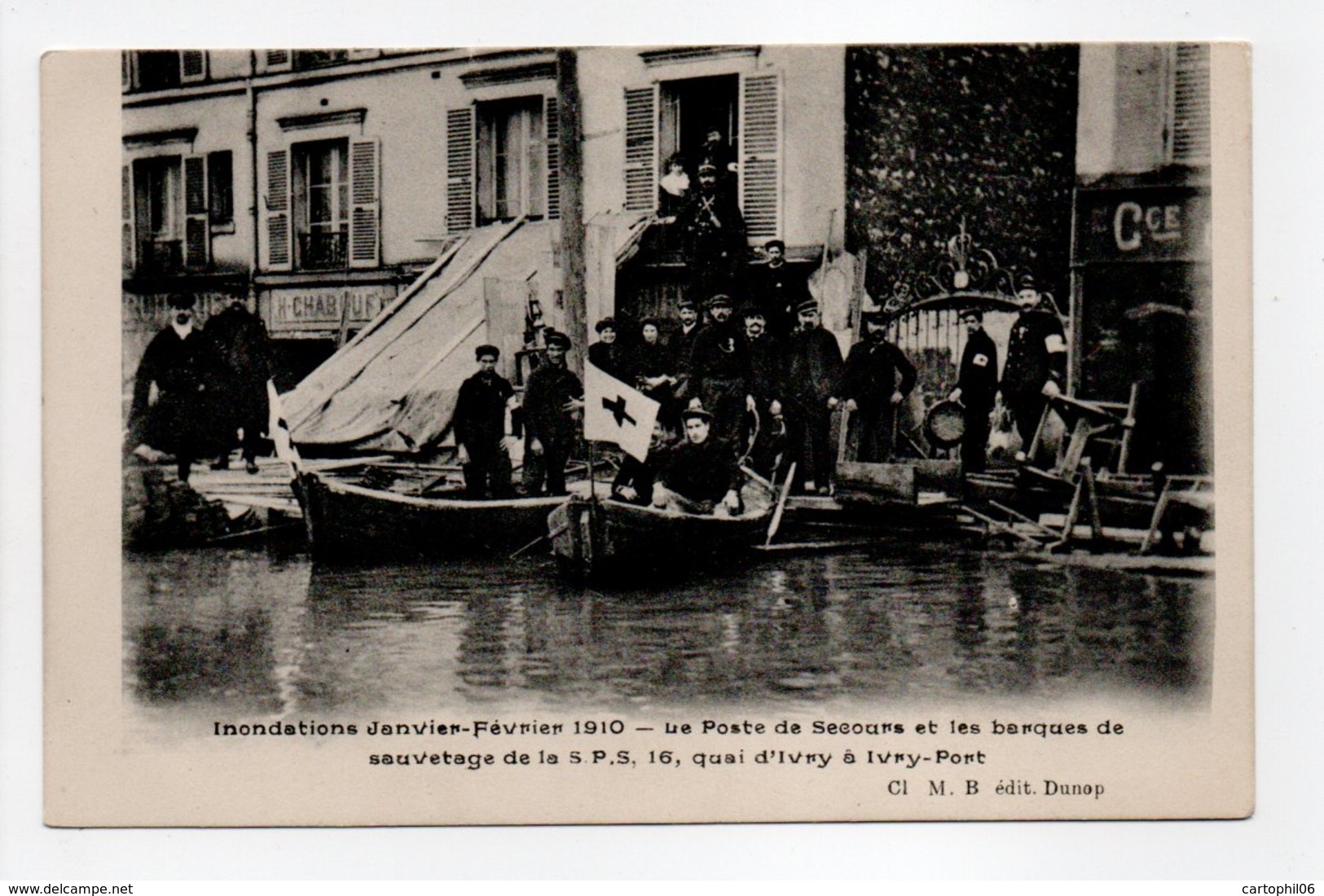 - CPA IVRY-PONT (94) - Inondations 1910 - Le Poste De Secours Et Les Barques De Sauvetage De La S.P.S. (belle Animation) - Ivry Sur Seine