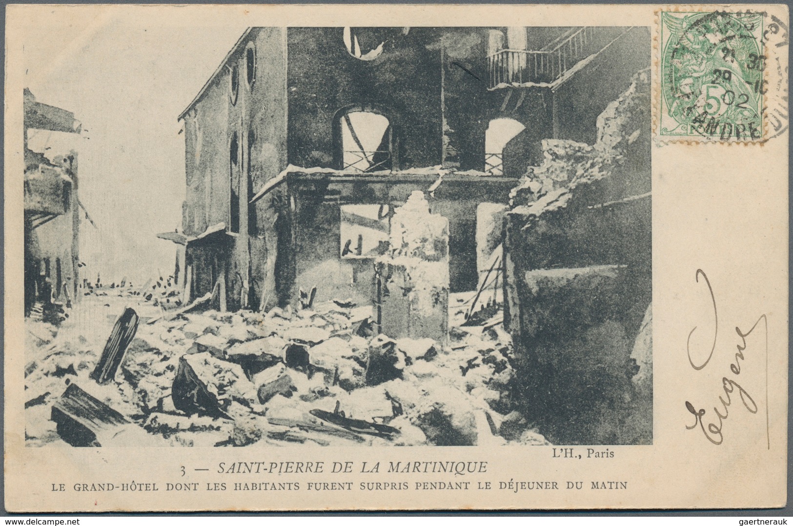 Martinique: 1900/1980, Box With More Then 400 Historical Postcards With A Major Part Before 1945. Th - Autres & Non Classés