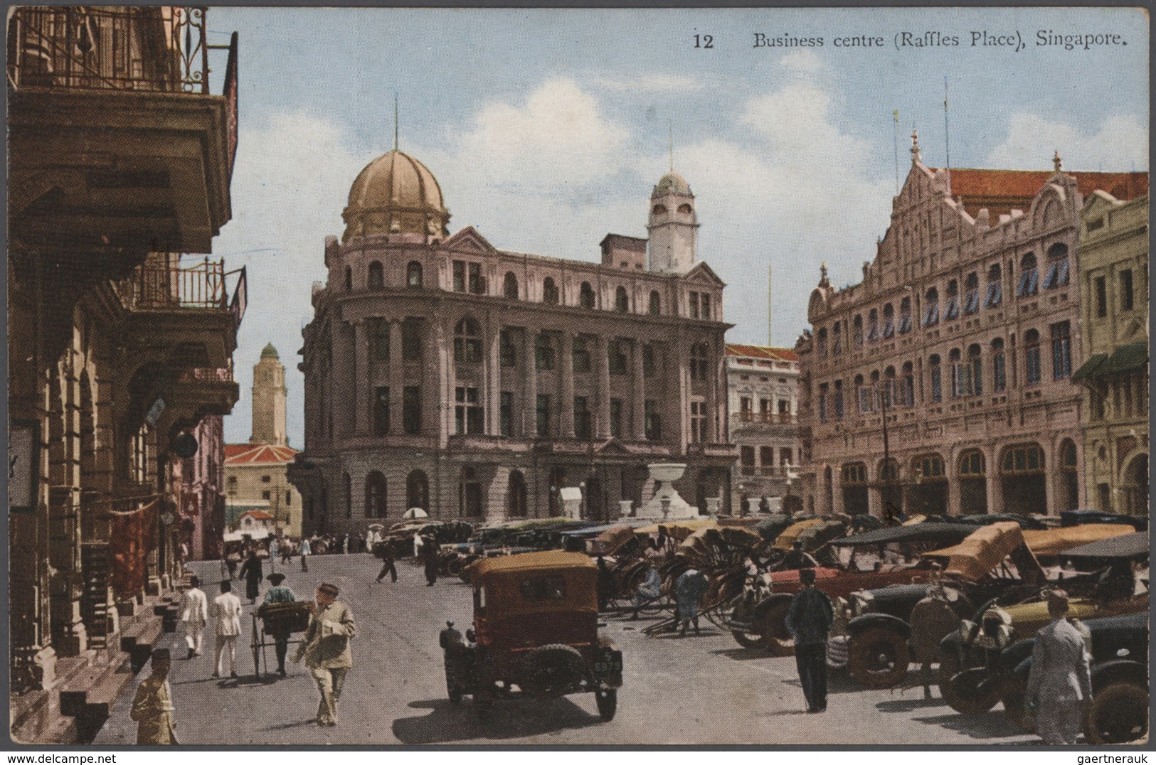 Singapur: 1930's-2000's: Two Big Boxes Filled Up With Hundreds And Hundreds Of Picture Postcards, Wi - Singapur (...-1959)