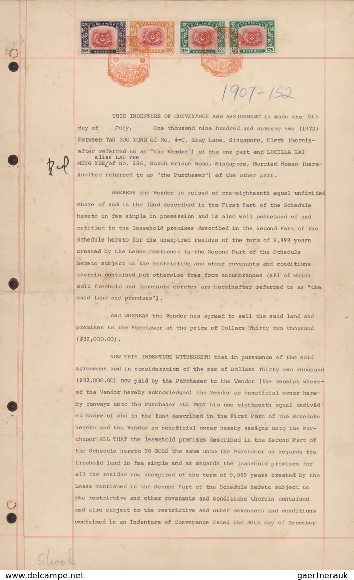 Singapur: 1948-71 REVENUES: Collection Of 19 Complete Documents Bearing Singapore REVENUE Stamps Up - Singapour (...-1959)