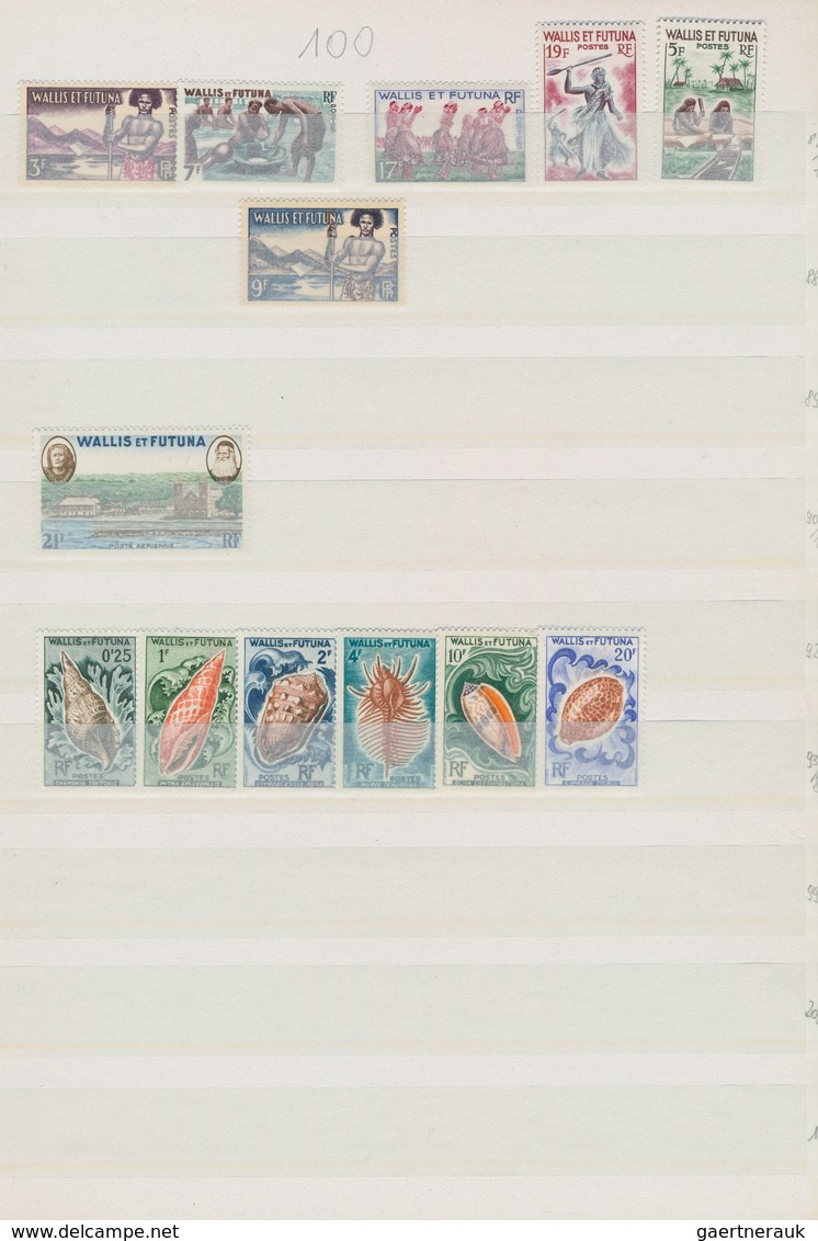 Wallis- Und Futuna-Inseln: 1957/2004, MNH Accumulation In A Stockbook With Main Value In 1970s/1980s - Altri & Non Classificati