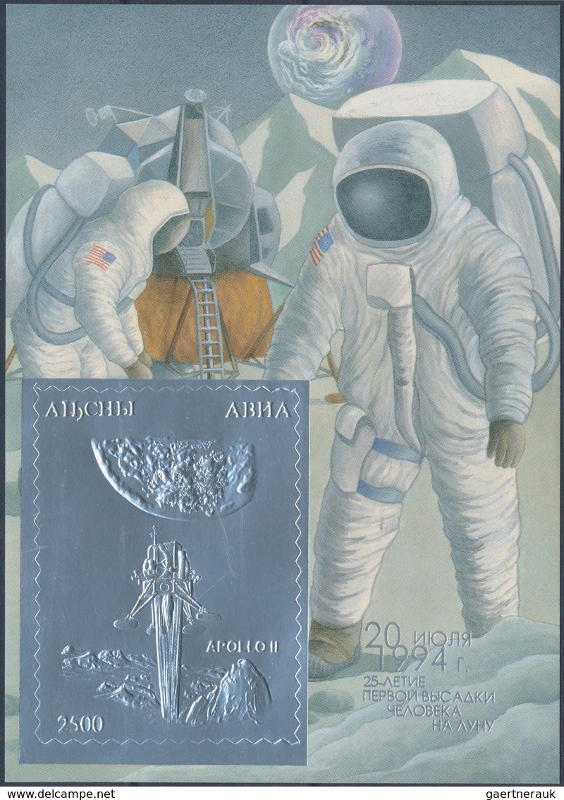 Thematik: Raumfahrt / Astronautics: 1994, Abkhazia, Apollo 11, 100 X Silver Souvenir Sheet Mint Neve - Otros & Sin Clasificación