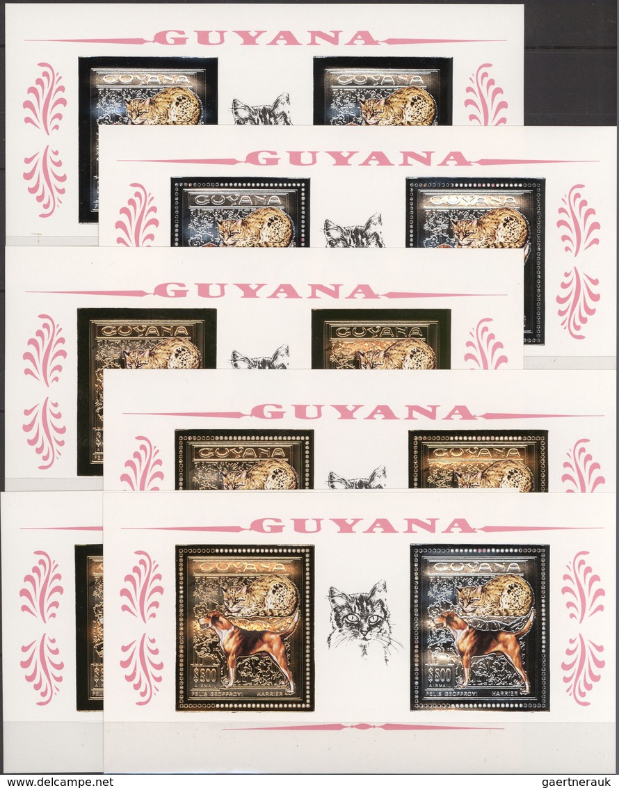 Thematik: Tiere-Hunde / Animals-dogs: DOGS: Six Souvenir Sheets From Guyana With Stamps On Gold Or S - Chiens