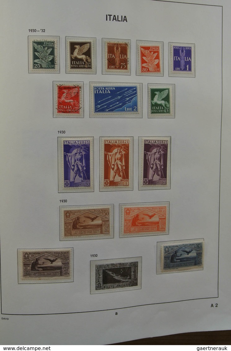 Italien: 1861-1975. MNH, mint hinged and used collection Italy 1861-1975 in 2 Davo cristal albums an