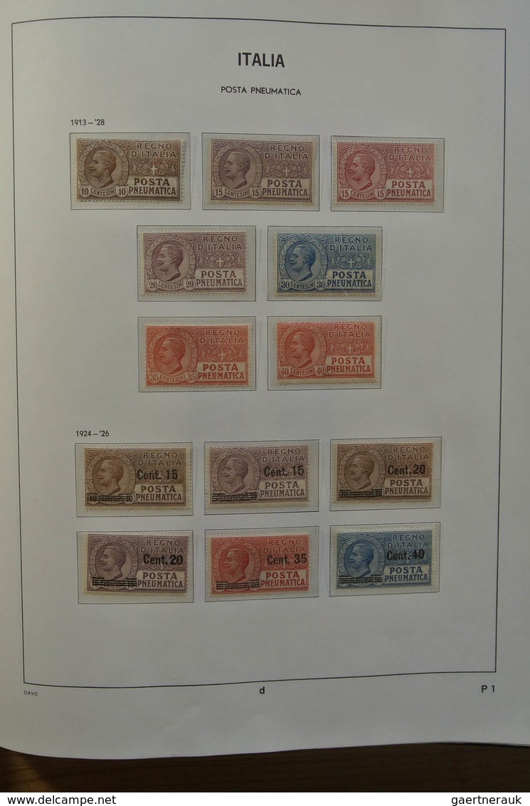 Italien: 1861-1975. MNH, mint hinged and used collection Italy 1861-1975 in 2 Davo cristal albums an