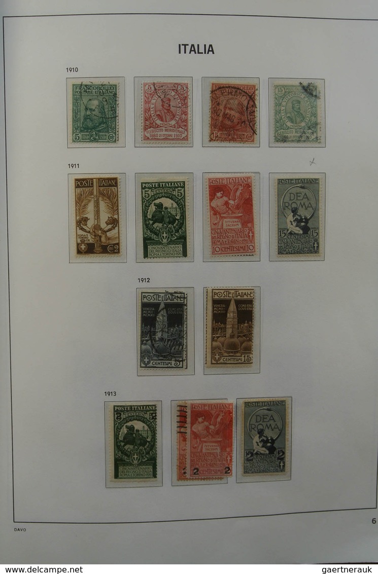 Italien: 1861-1975. MNH, mint hinged and used collection Italy 1861-1975 in 2 Davo cristal albums an