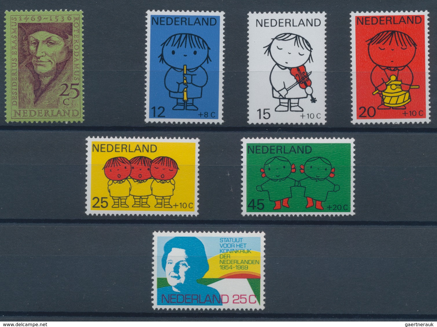 Niederlande: 1969, Sets Without The Definitives Per 325 MNH. Every Year Set Is Separately Sorted On - Sonstige & Ohne Zuordnung