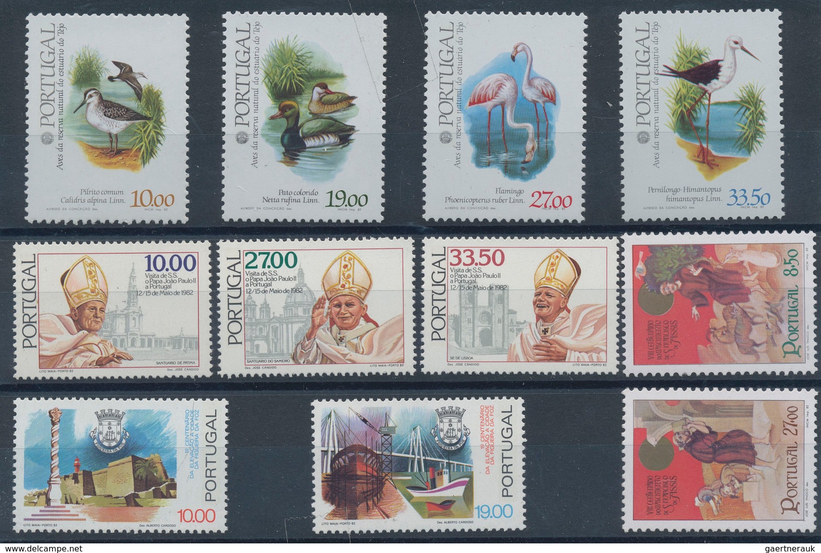 Portugal: 1974/1985, complete year sets without the souvenir sheets, mint never hinged. 1974 - 8 set