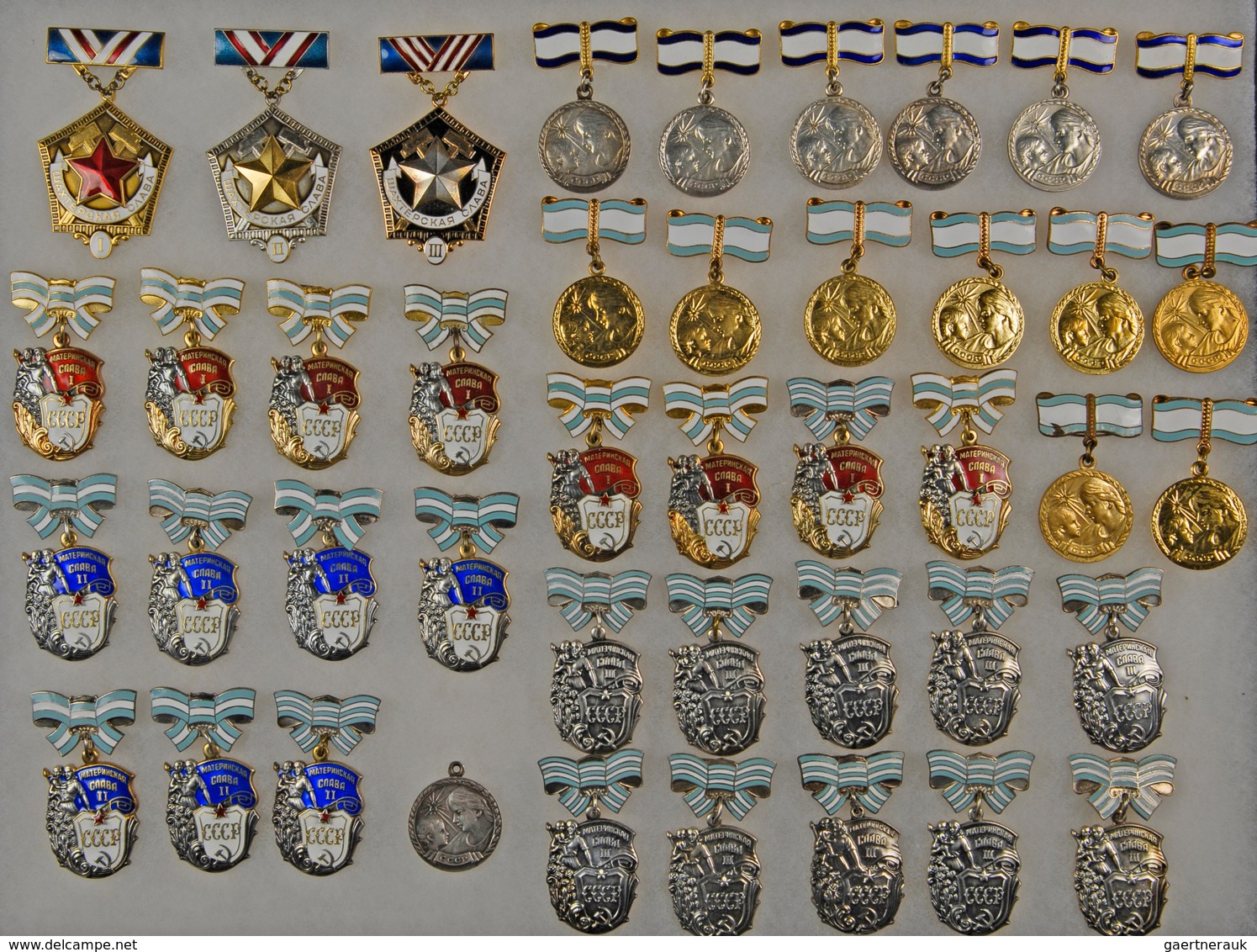 Russland - Besonderheiten: Russland - Russia: Collection of Soviet Orders, Medals and Badges "Polnyj