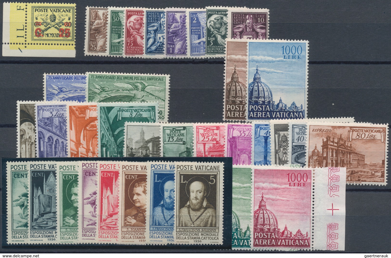 Vatikan: 1931/1958, MNH Assortment Incl. 1936 Catholic Press, 1949 UPU, 1952 Souvenir Sheet Etc. Mic - Sammlungen