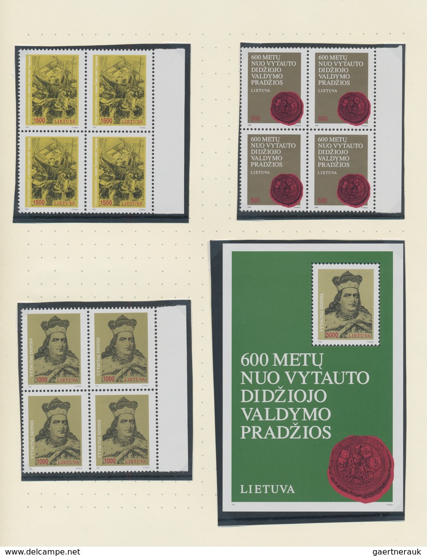 Baltische Staaten: 1990/1993, Estonia, Latvia, Lithuania, extensive, specialized collection of the f