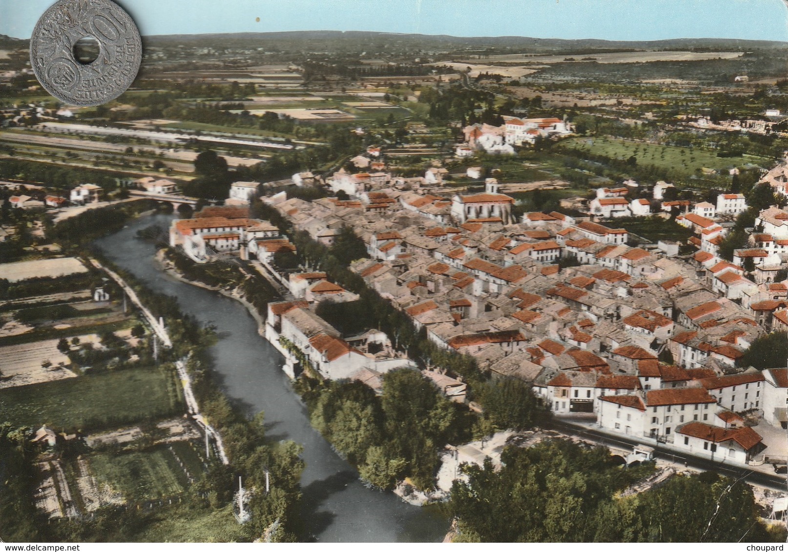 84  - Carte Postale Semi Moderne Dentelée De    SORGUES   Vue Aérienne - Sorgues