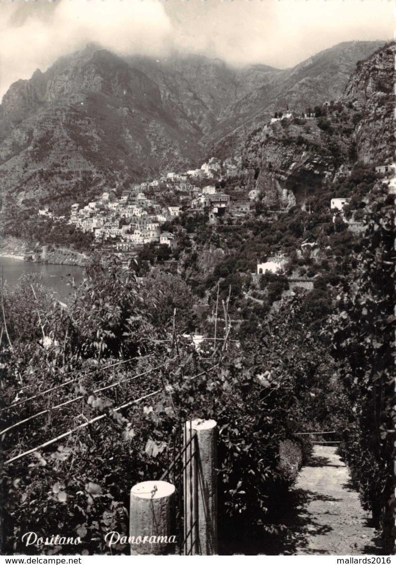 POSITANO - PANORAMA ~ AN OLD REAL PHOTO POSTCARD #2711 - Salerno