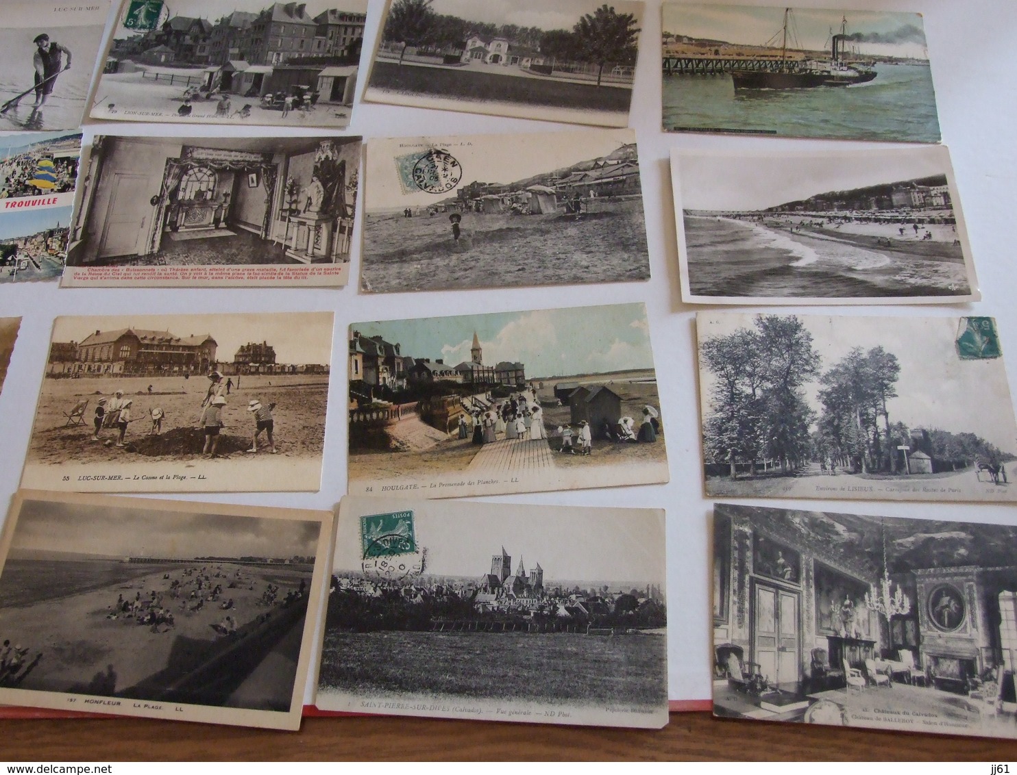 CALVADOS GROS LOT DE 250 CARTES POSTALES ANCIENNES SEMI MODERNES BELLE ANIMATION PEU DE LISIEUX ET CAEN QUELQUES DOUBLES