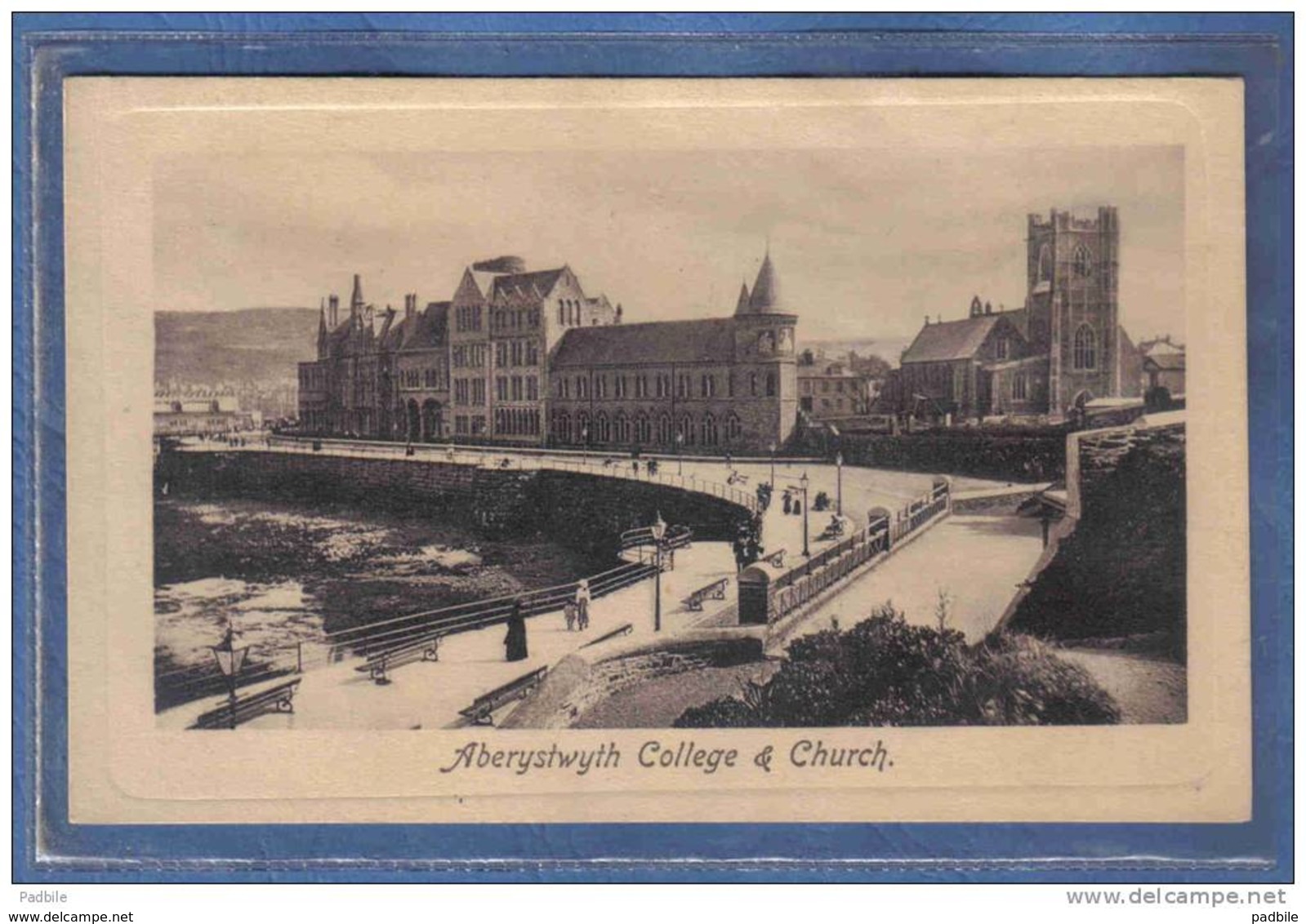 Carte Postale Pays De Galles  Aberystwyth  College & Church  Trés Beau Plan - Cardiganshire