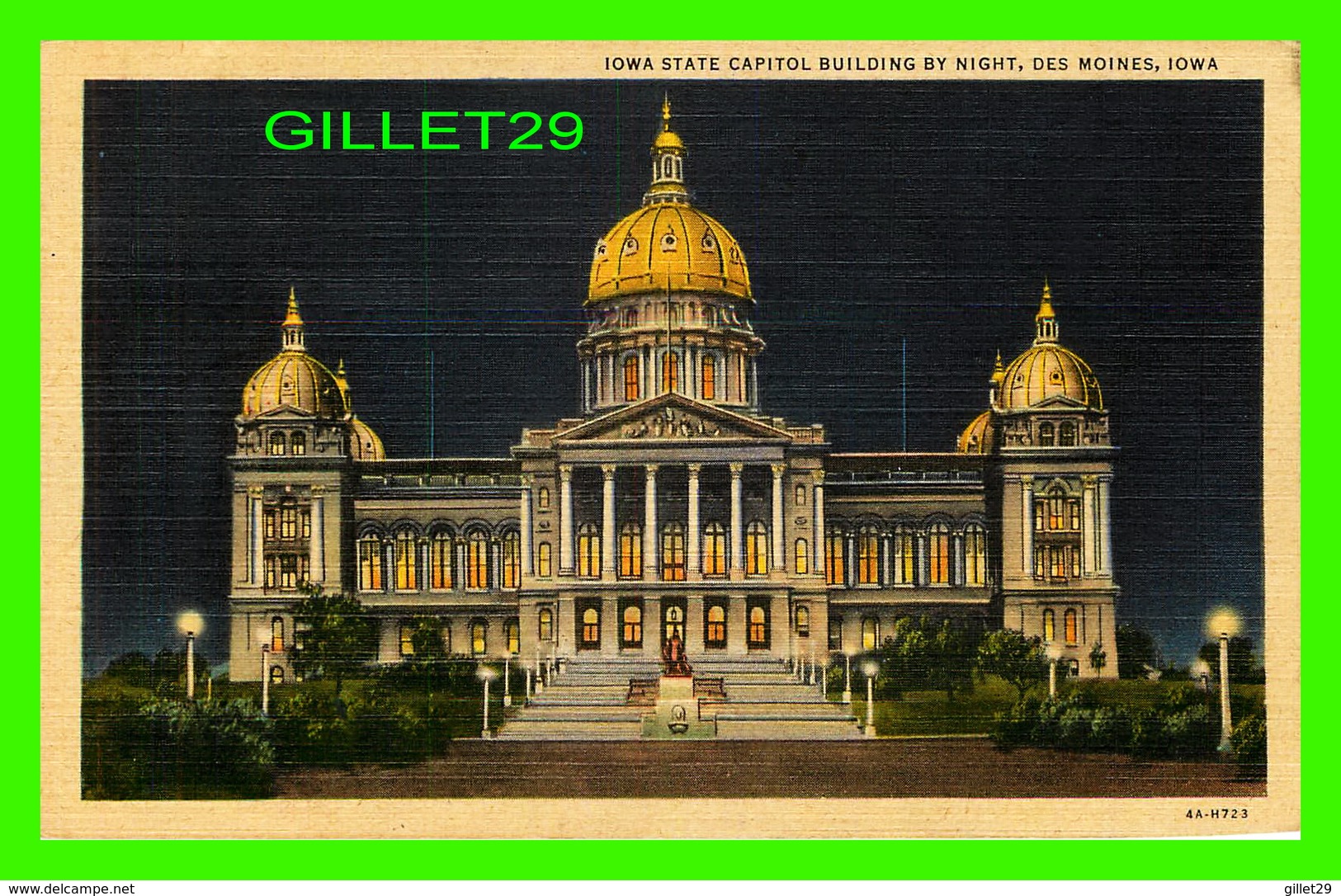 DES MOINES, IA - IOWA STATE CAPITOL BUILDING BY NIGHT - TRAVEL IN 1952 - HYMAN'S NEWS & BOOK STORE - - Des Moines