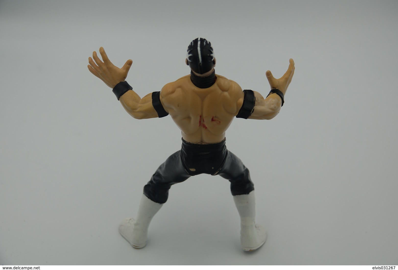 Vintage ACTION FIGURE : WRESTLER:  Rey Mysterio -  WCW 1999 - Original Toy Biz. Inc - Wrestling Smash And Slam - Action Man