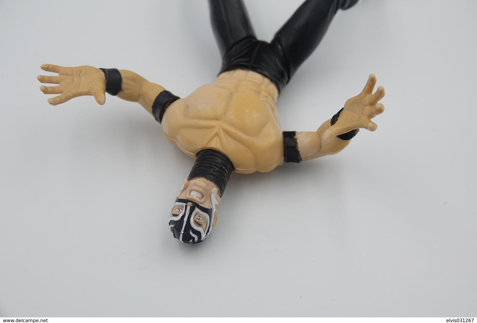 Vintage ACTION FIGURE : WRESTLER:  Rey Mysterio -  WCW 1999 - Original Toy Biz. Inc - Wrestling Smash And Slam - Action Man