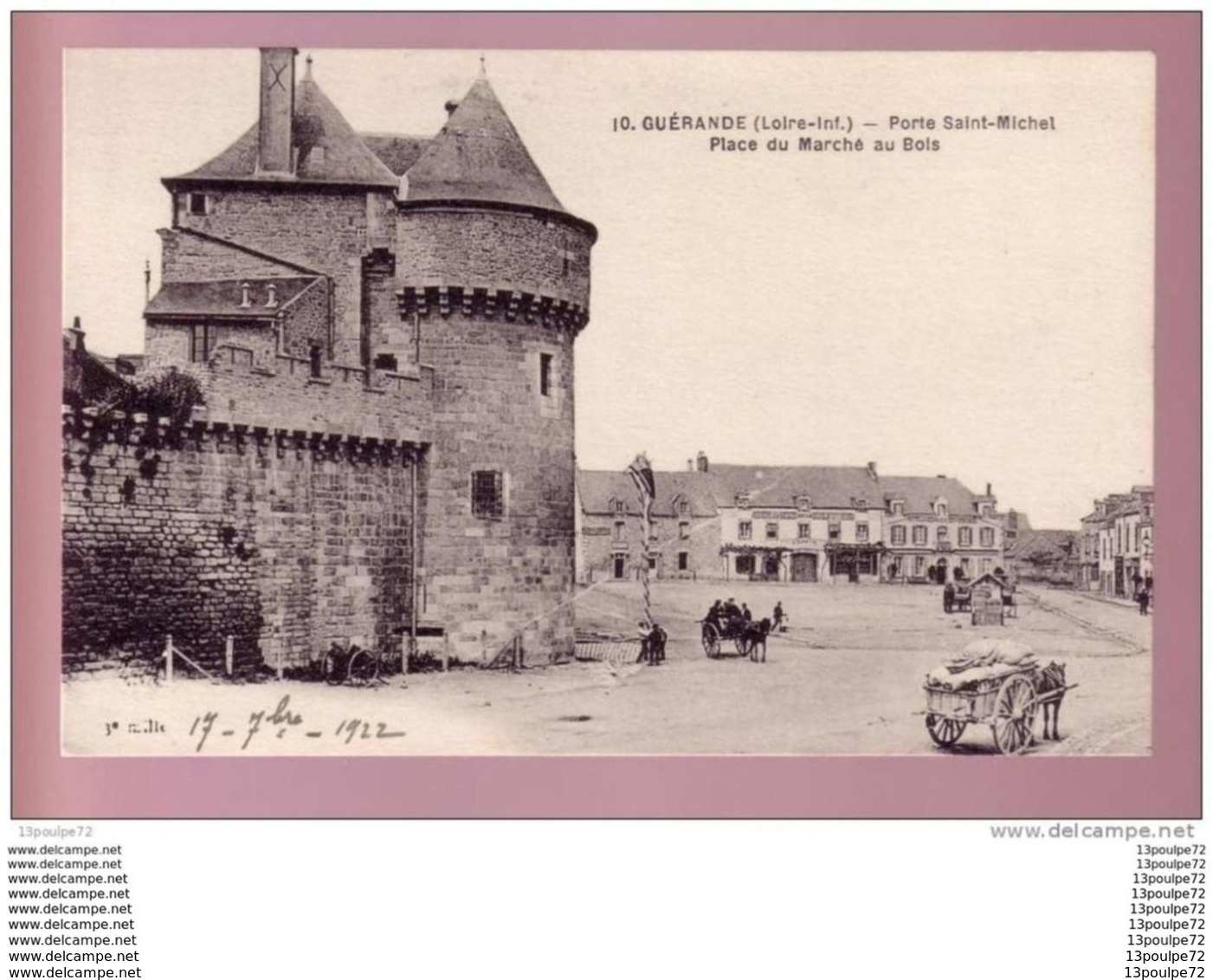 C.P.A  DE   GUERANDE  ( LOIRE - INF.) --- PORTE  SAINT  MICHEL  --  PLACE DU MARCHE  AU BOIS - Guérande