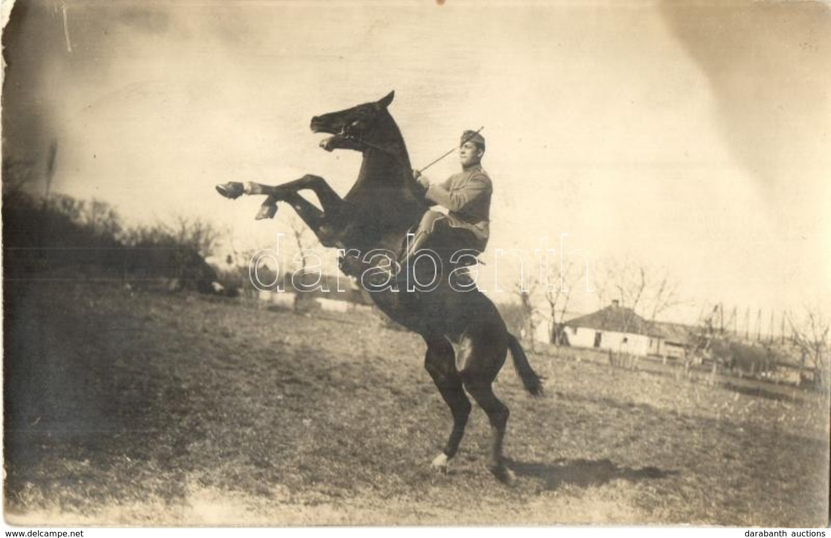 * T2/T3 1914 Osztrák-magyar Katona Töri Be A Lovat / WWI Austro-Hungarian K.u.K. Military Soldier Tames A Horse. Photo ( - Sin Clasificación