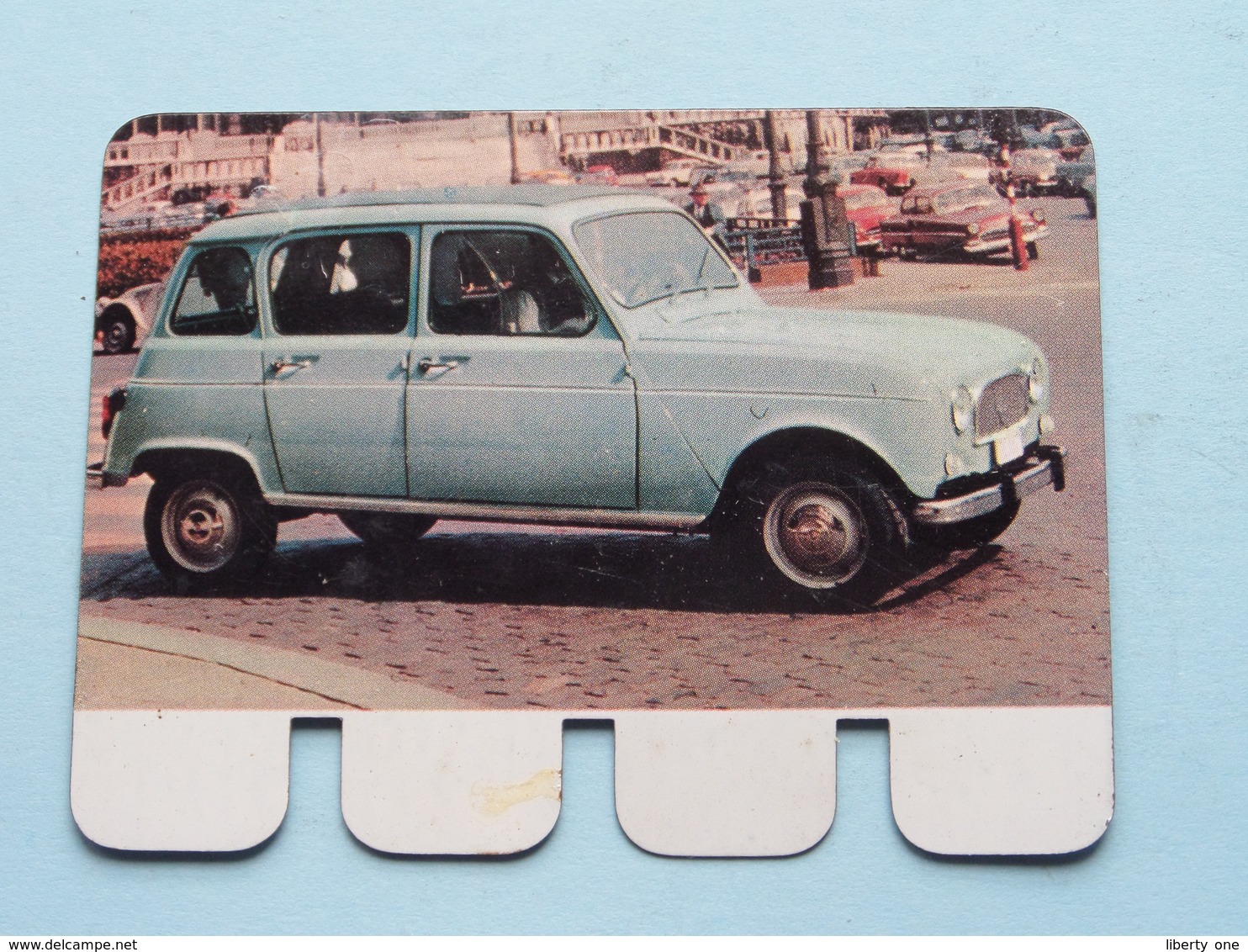 RENAULT 4 L - 1963 - Coll. N° 92 ( Plaquette C O O P - Voir Photo - Ifamétal Paris ) ! - Targhe In Lamiera (a Partire Dal 1961)