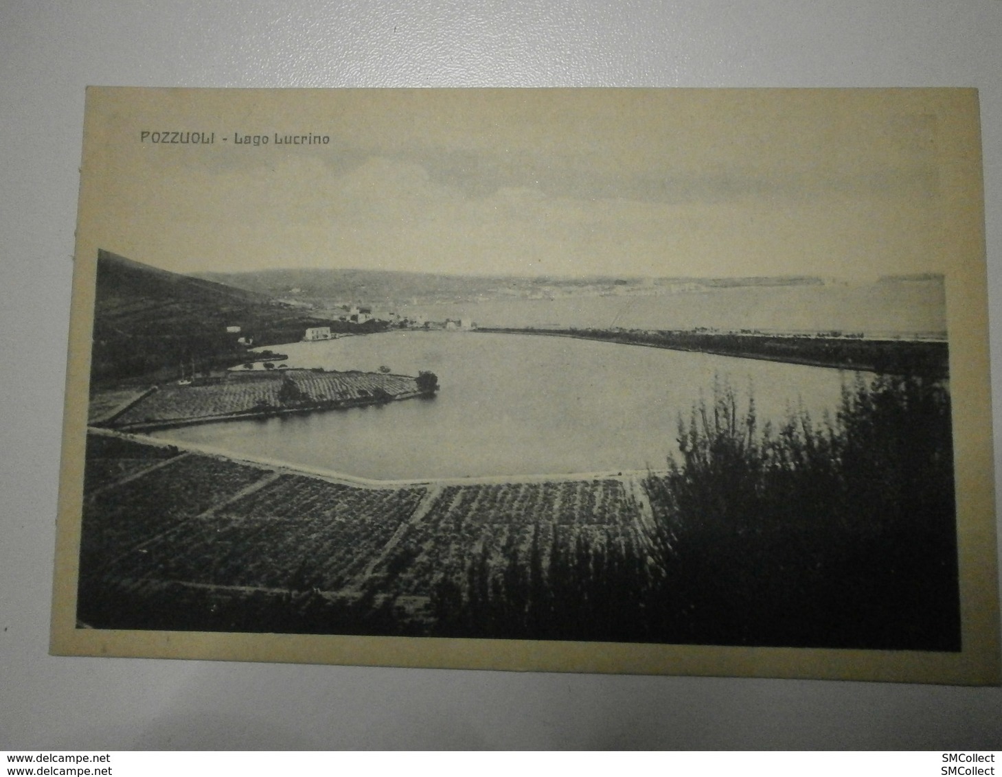 Italie. Pozzuoli, Lago Lucrino (A3p36) - Pozzuoli