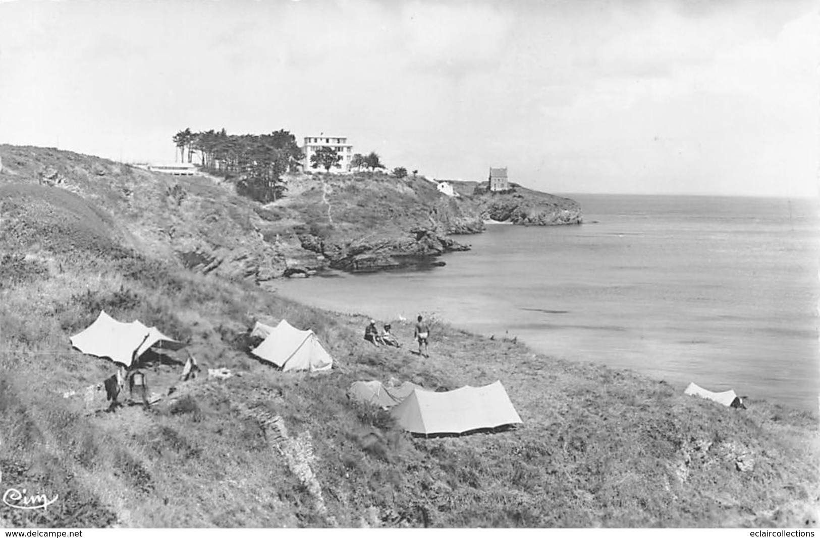 Belle Ile En Mer       56      Le Palais.      Castoul Et La Colonie S N C F. Camping        1953    (voir Scan) - Belle Ile En Mer