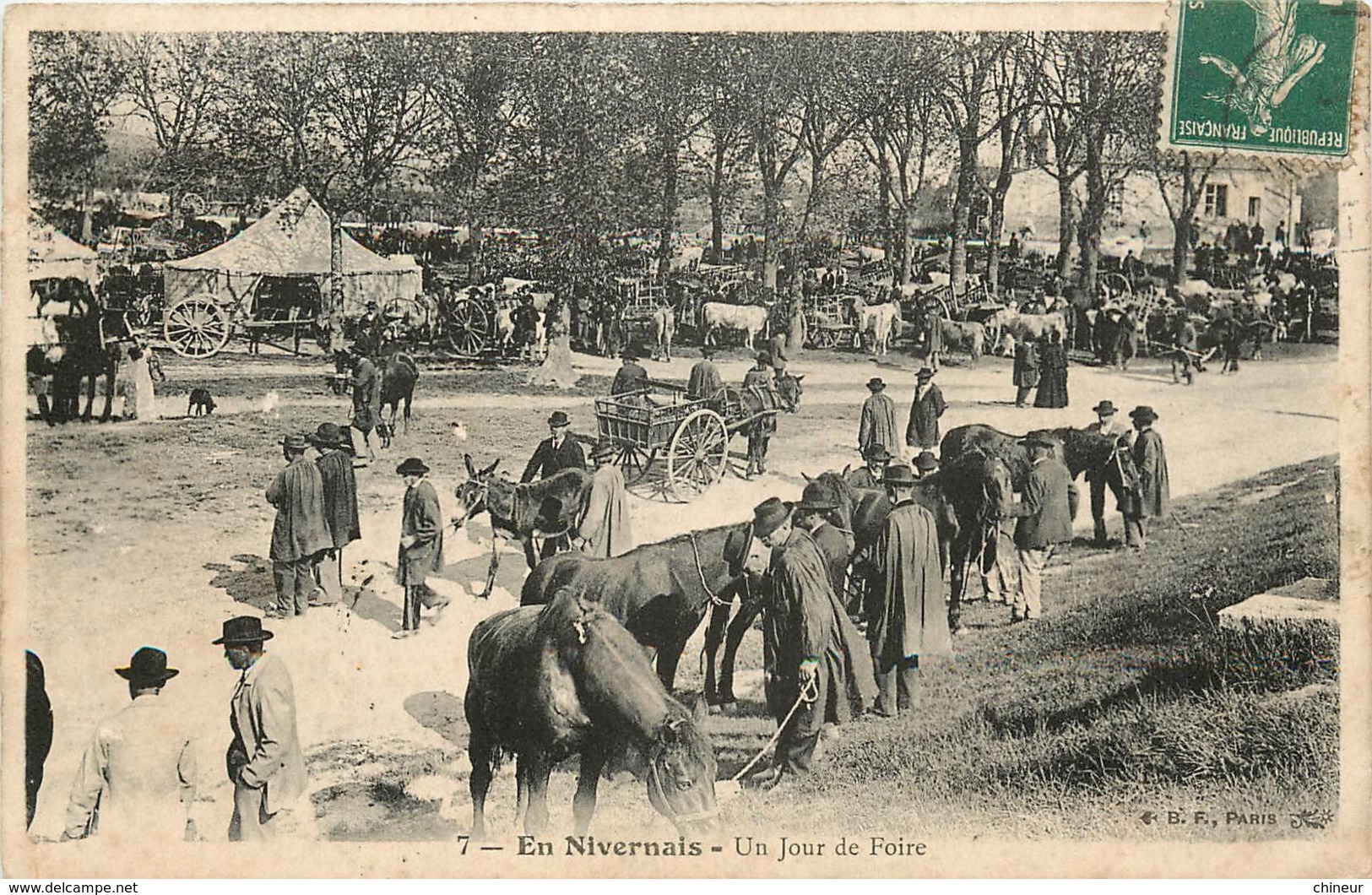 EN NIVERNAIS UN JOUR DE FOIRE - Bourgogne