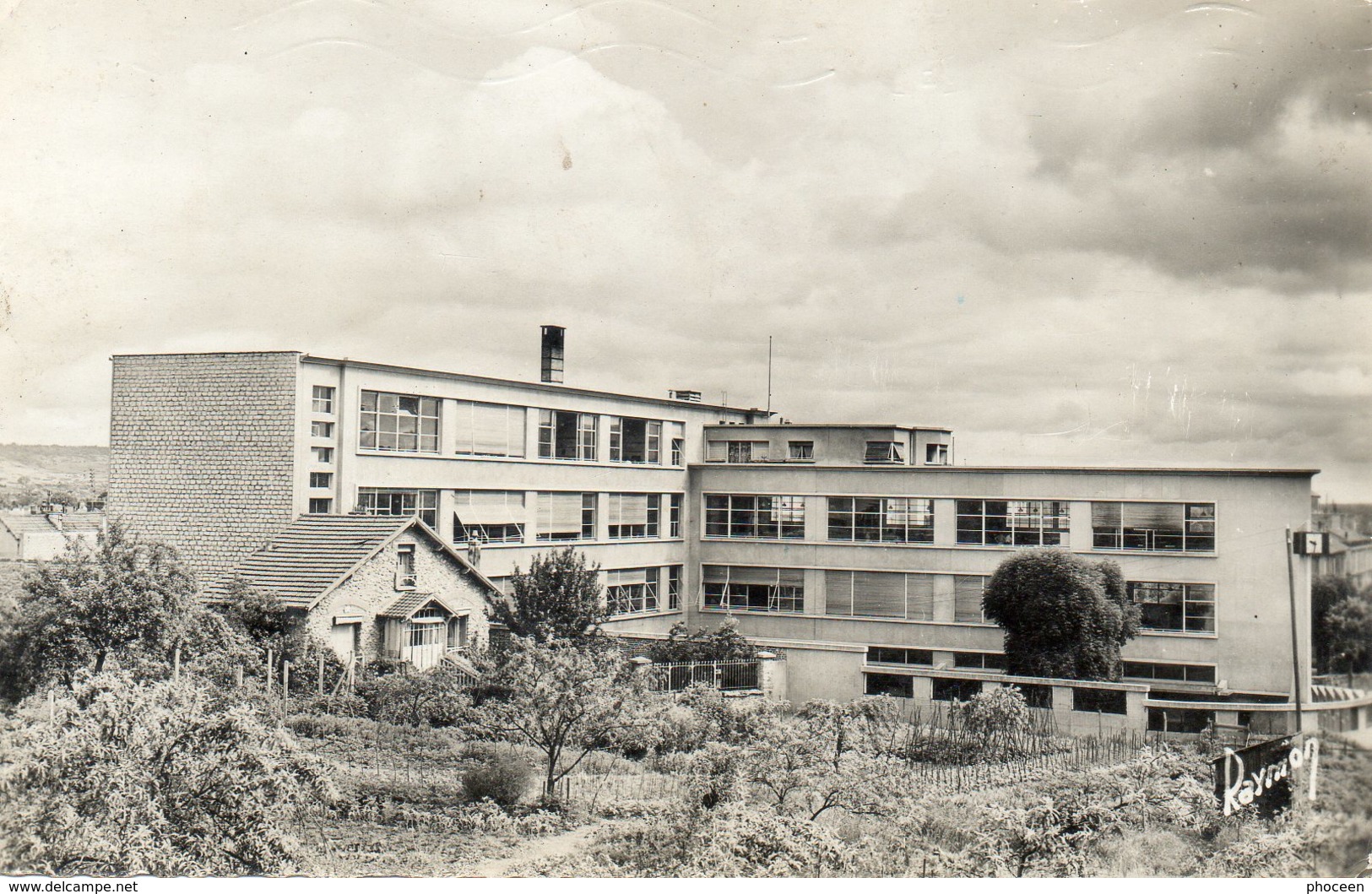 POISSY  -  Groupe Scolaire Jean Jaures - Poissy