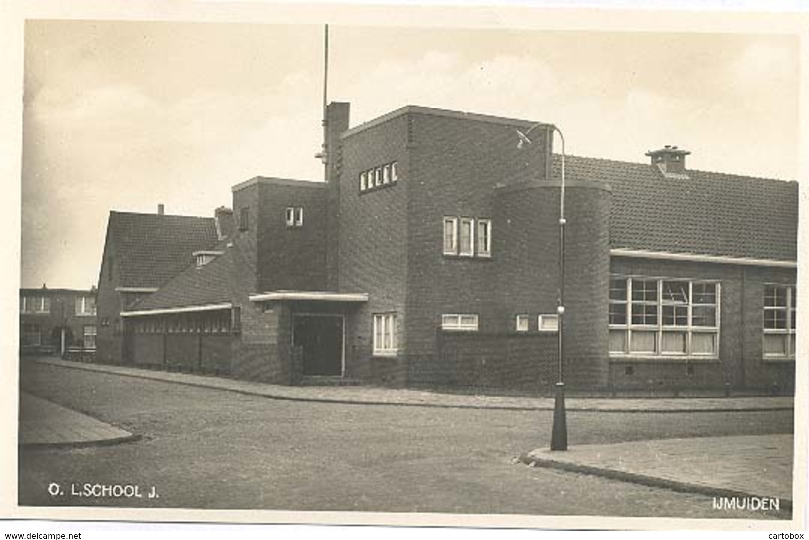 IJmuiden, O.L.School J. (type Fotokaart) - IJmuiden