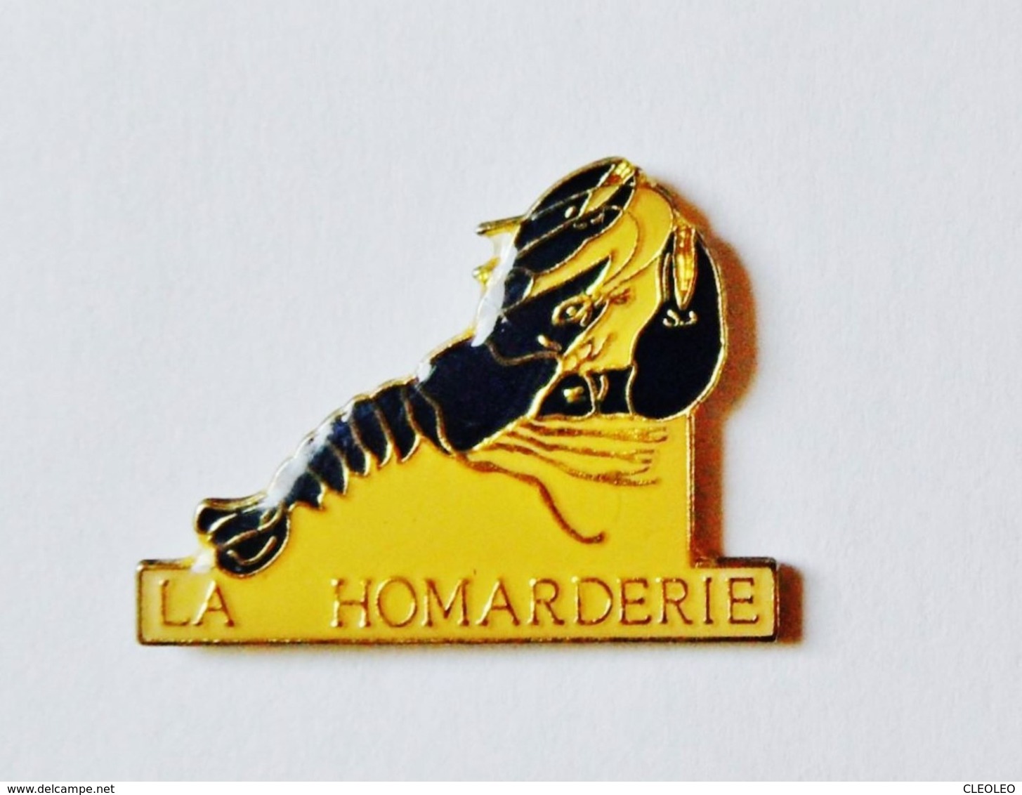 Pin's Crustacé Homard La Homarderie - ANIMAUX - Animaux