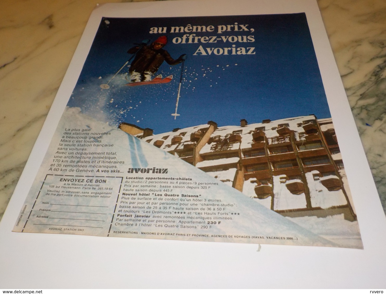 ANCIENNE PUBLICITE AU MEME PRIX OFFREZ VOUS AVORIAZ  1972 - Autres & Non Classés