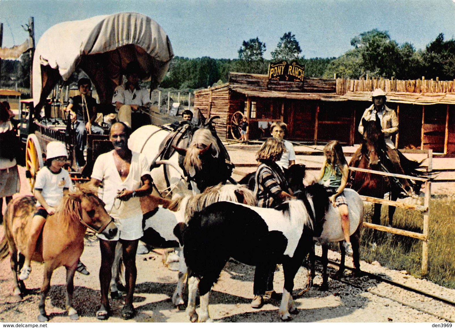 Les AVENIERES - Parc De Loisirs Avenir-Land - Pony Ranch - Attelage De Cheval - Poneys - Les Avenières