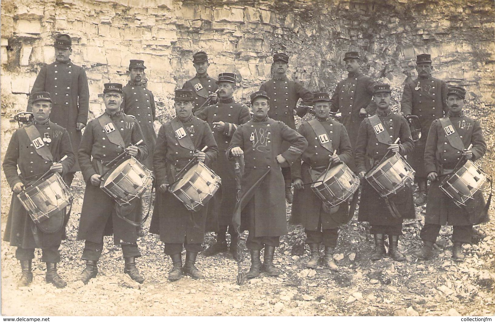 CARTE PHOTO MILITAIRE - Régiments