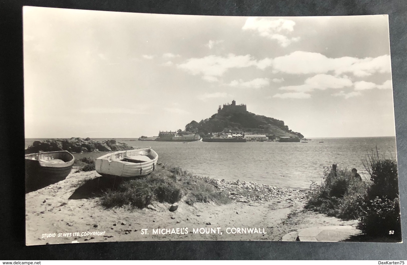 Cornwall St. Michaels Mount/ Boats - St Michael's Mount