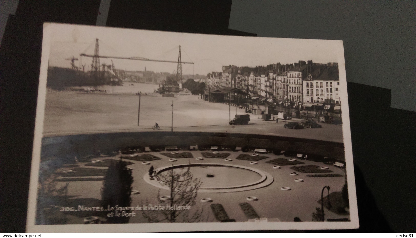 CSM -  386. NANTES - Le Square De La Petite Hollande  Et Le Port - Nantes