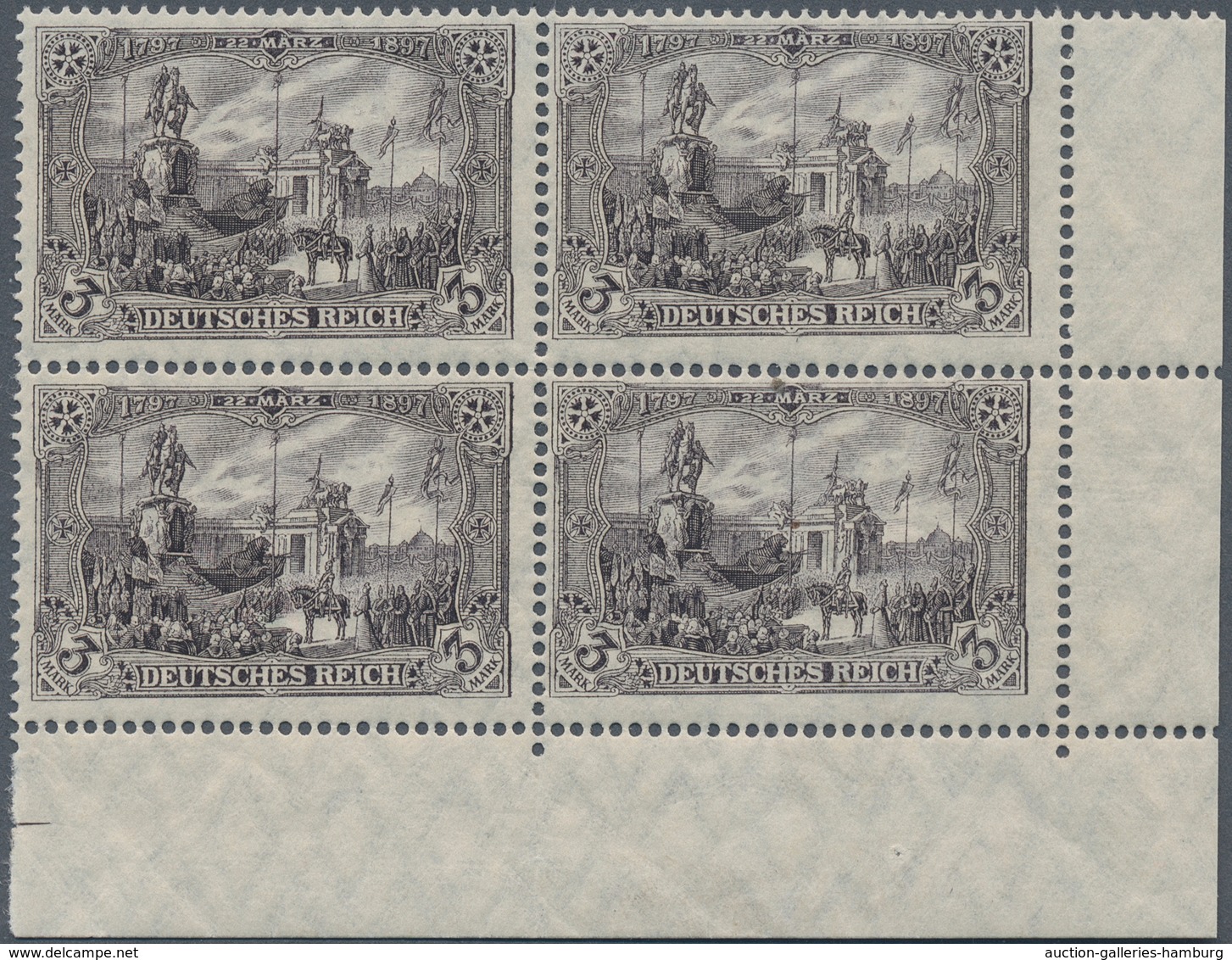 Deutsches Reich - Germania: 1918, 3 Mark Schwarzbraunviolett Im 4er-Block Aus Der Rechten Unteren Bo - Unused Stamps