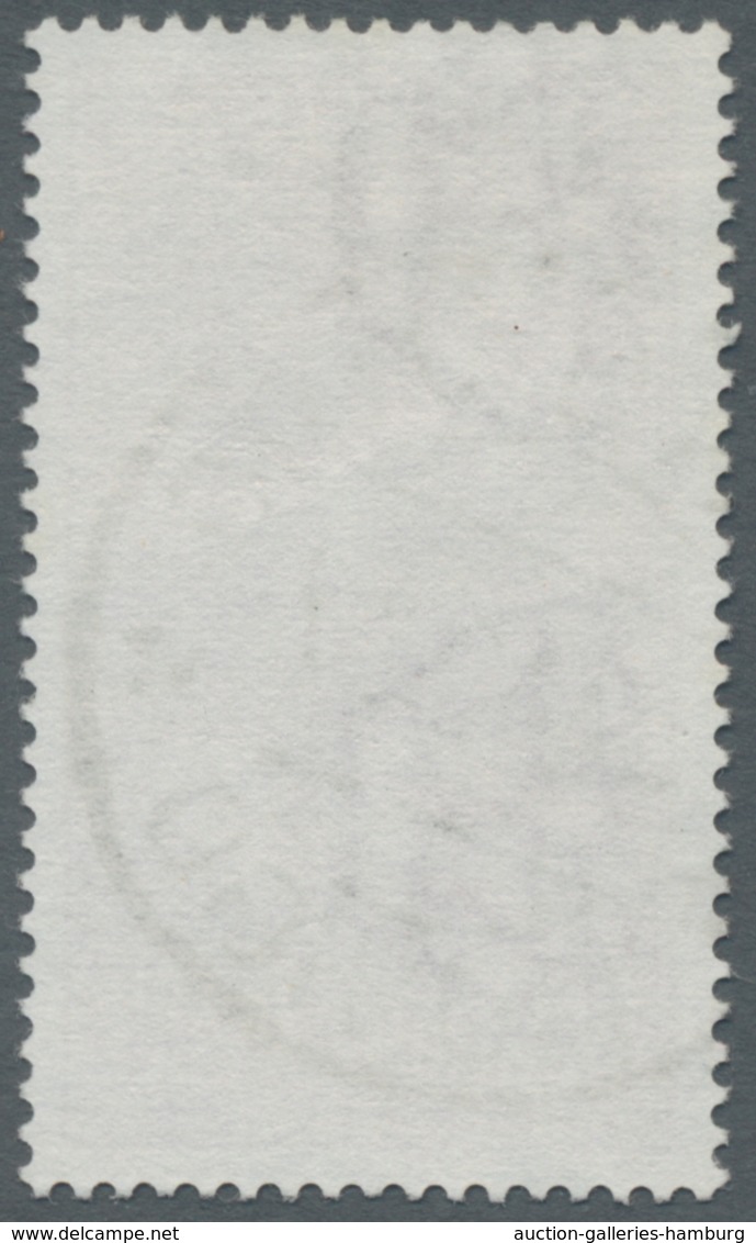 Italien: 1860 - 1979, very fine collection housed on four leaves album, with several better items an