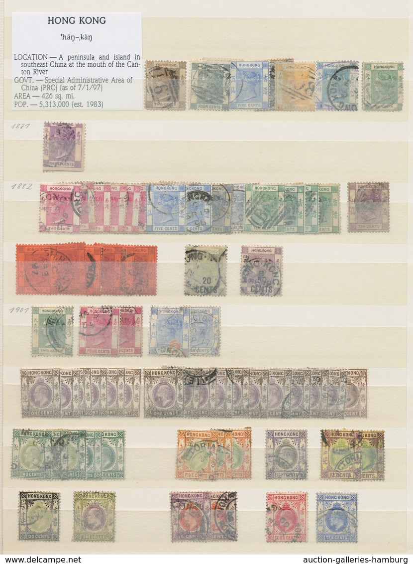 Asien: 1870-1990 (ca.), Partie in 5 Einsteckbüchern mit u.a. China mit Kaiserreich, 1.Republik, Taiw