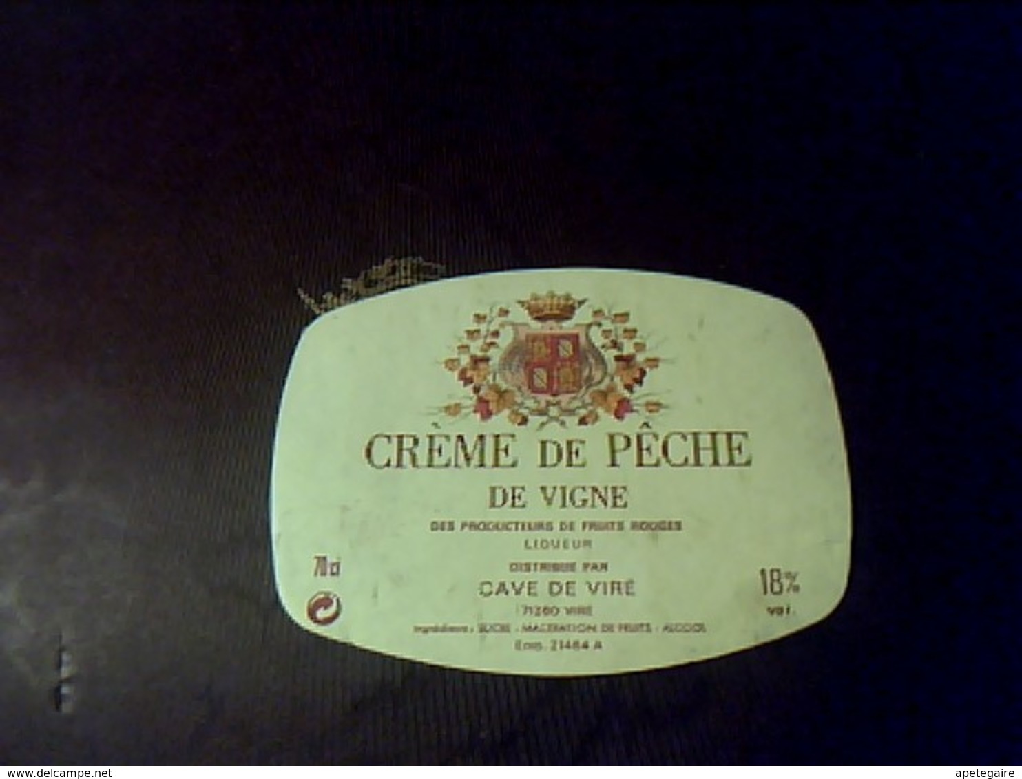 étiquette  Neuve Crème De Pèche De Vigne Cave De Viré à Viré 71 - Alkohole & Spirituosen