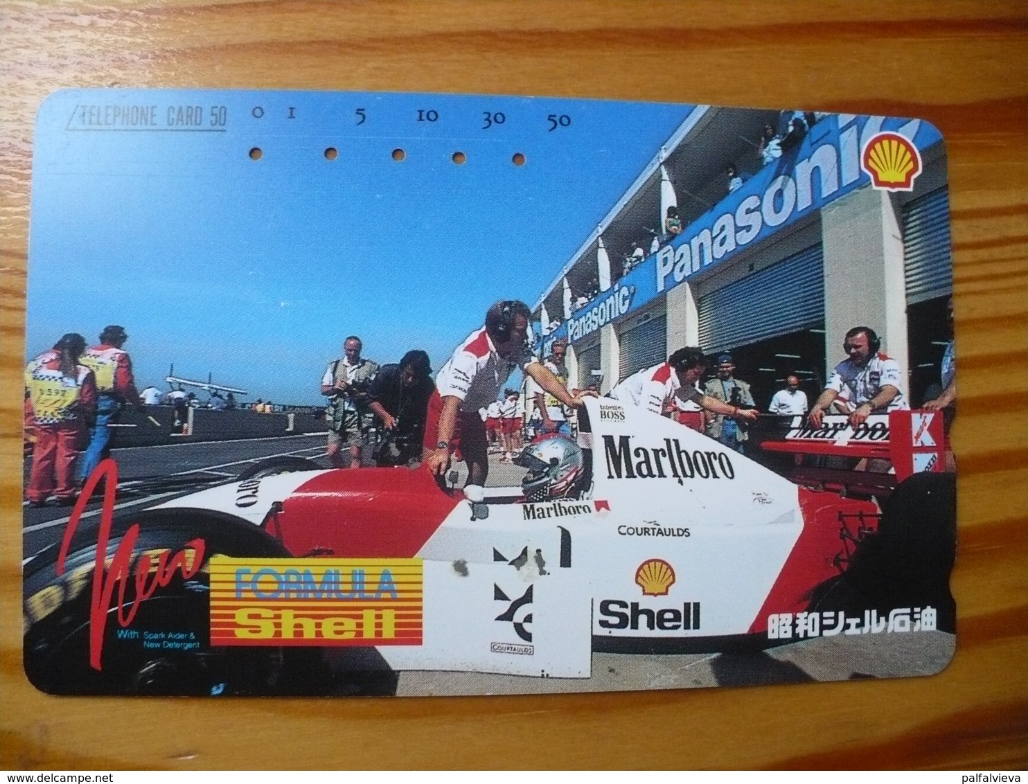 Phonecard Japan 110-141478 Car Race, Shell - Japon