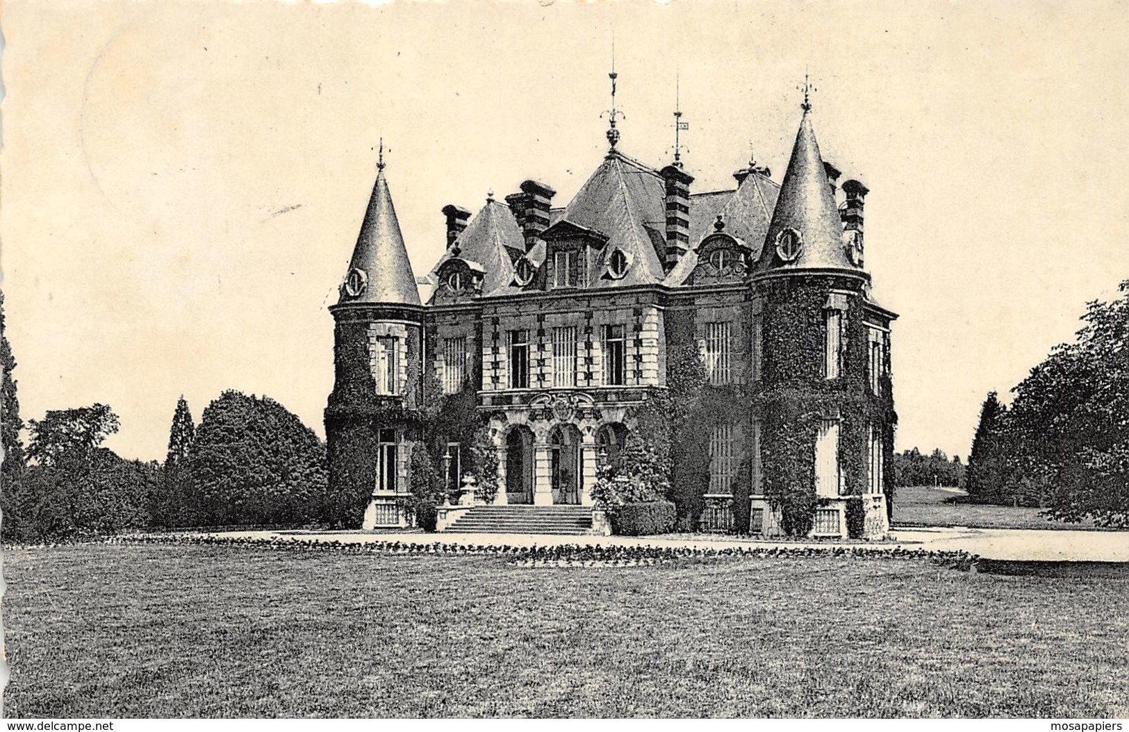 Chevetogne - Le Château - Ciney
