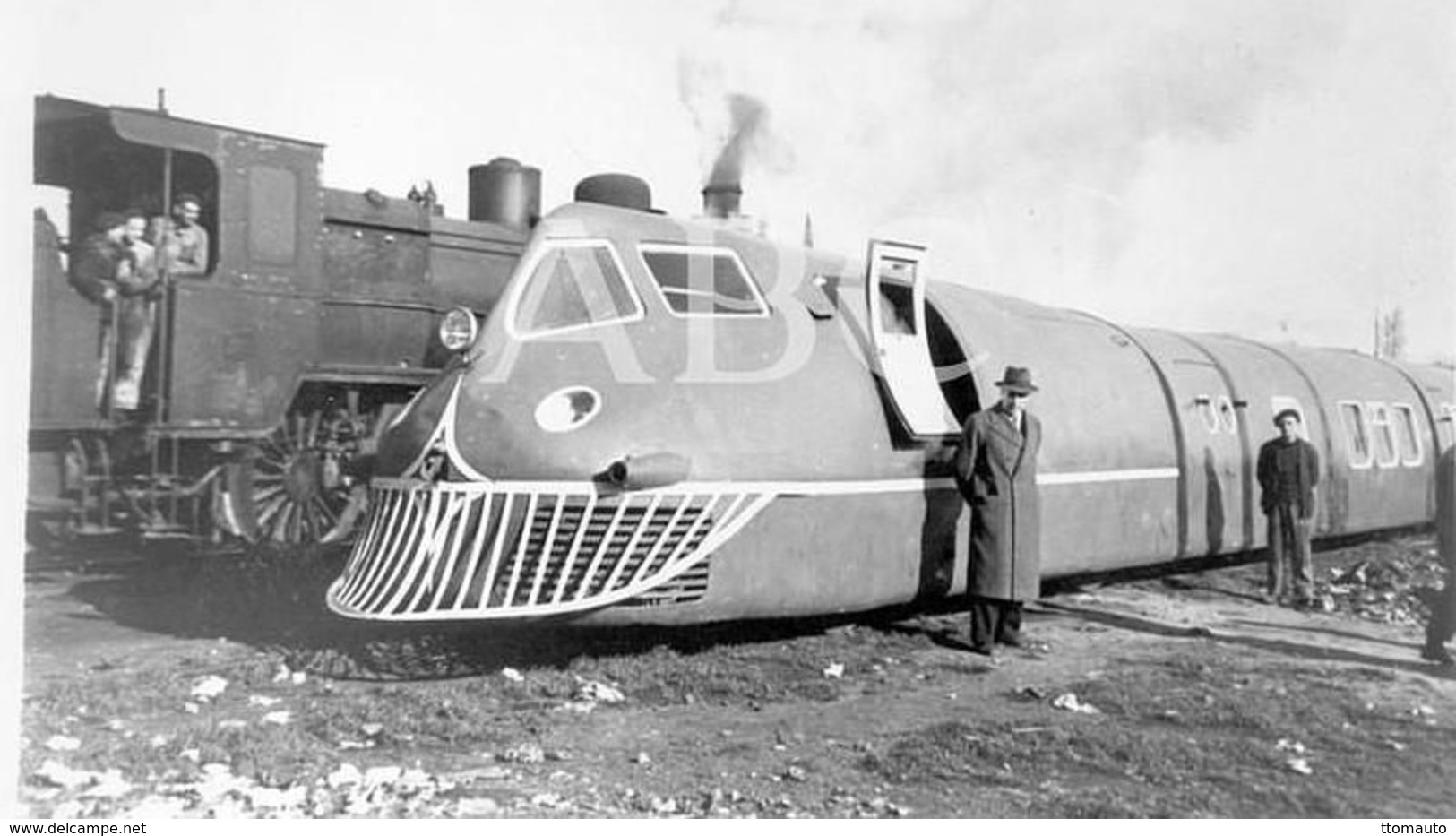 Talgo Series I Prototype Train  -  Madrid-Guadalajara 1942  -  15x10cms PHOTO - Treni