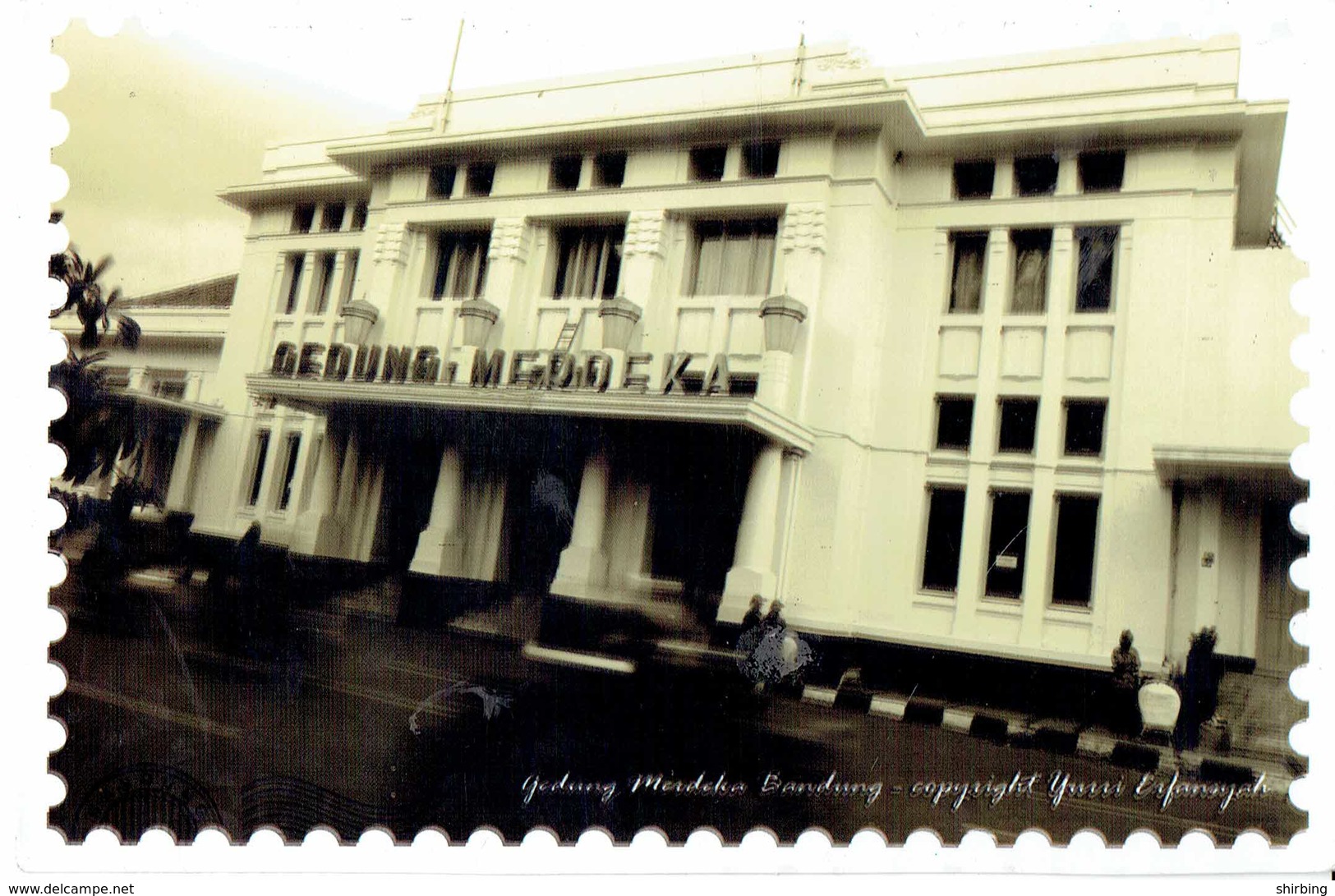 26E : Indonesia Animal Lion, Rooster, Chicken Stamp Used On Post Office Postcard - Indonesia