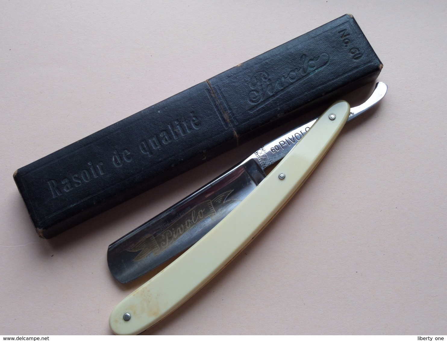 " PIVOLO 60 " SOLINGEN > RASOIR > RAZOR > SCHEERMES ( Coupe Choux ) ( Voir / See Photo ) Weight Total 70 Gram ! - Scheermesjes