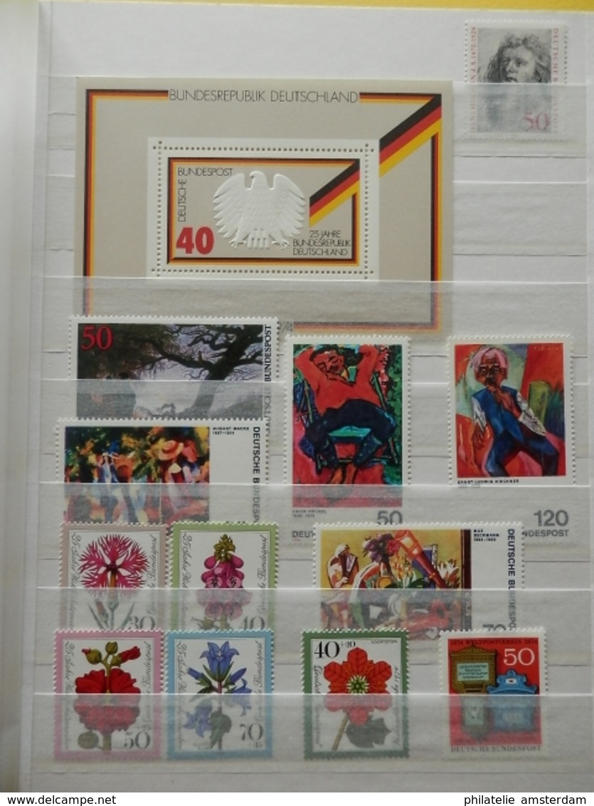 WEST GERMANY 1956-1977 & BERLIN 1977-1990 - MNH collection in stockbook